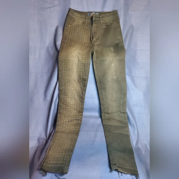 Jeans 👖 - Picture 1 of 5